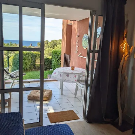 Vista Mare Cap Esterel Agay Сен-Рафаель